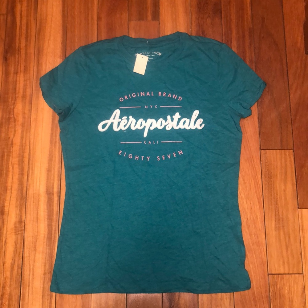Aeropostale tee shirt